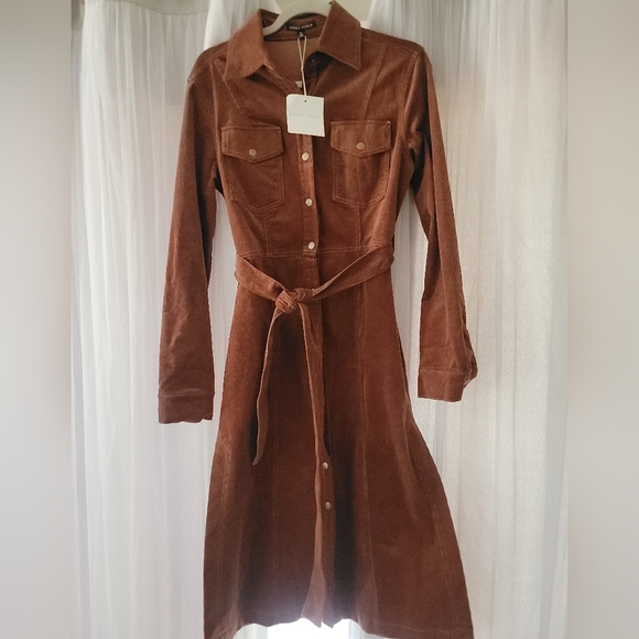 Honey Punch From Lulus Brown Corduroy Midi Dress  NWT Size M - Picture 5 of 6